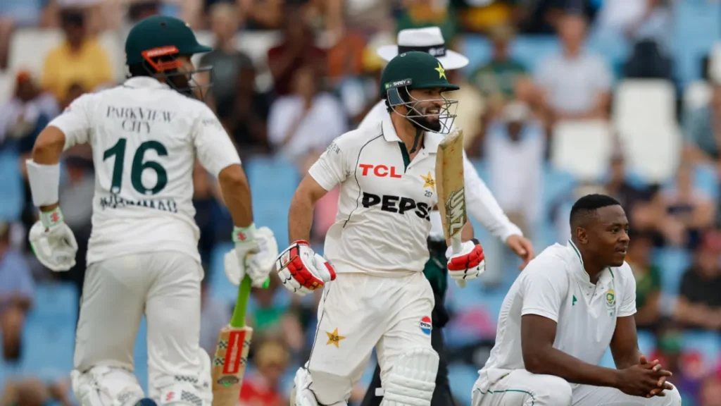 Pakistan Waste a Golden Opportunity in Centurion's Overcast Conditions